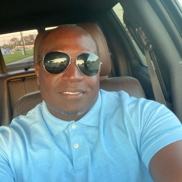 Meet your Posher, Brian - Picture 1 of 1